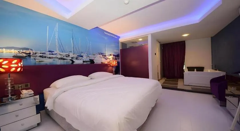 **  Unic Hotel Kota Kinabalu Malezya