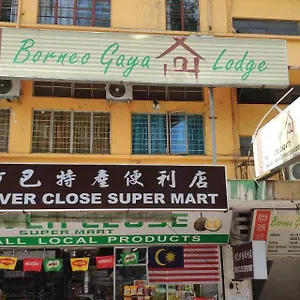  Hostel Borneo Gaya