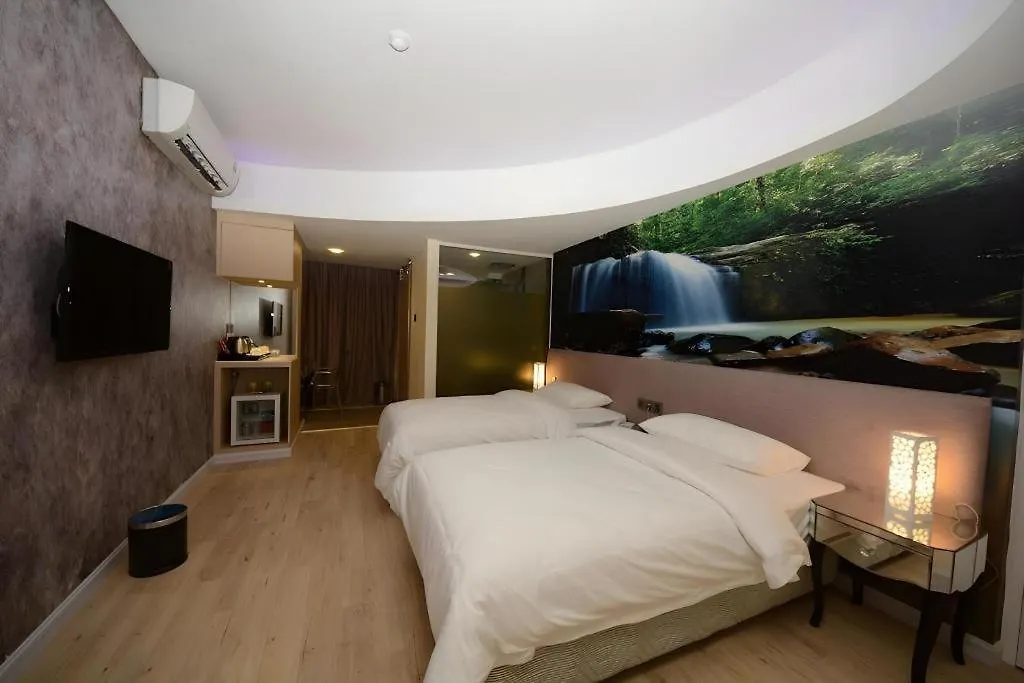 Unic Hotel