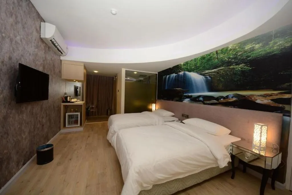 Unic Hotel Kota Kinabalu Malajsie